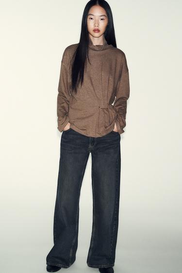 Zara Мягкий топ с металлической деталью