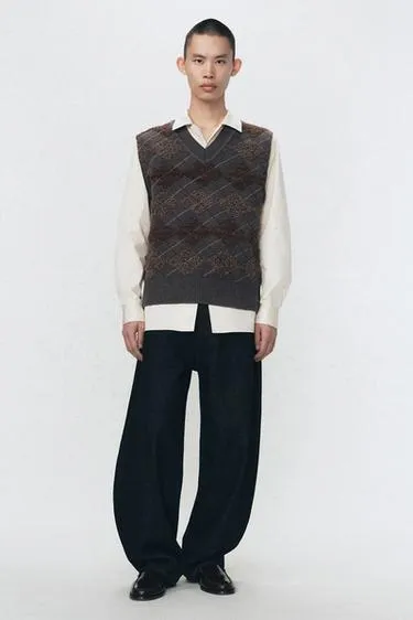 Жилет с аргайловым узором и текстурой от SOSHIOTSUKI X ZARA- Заказать в России