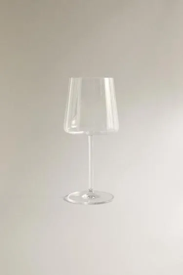 Конический хрустальный бокал для вина