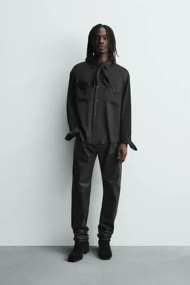 Рубашка струящегося покроя с банданой