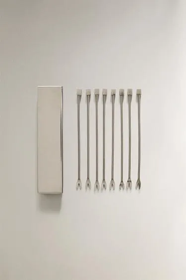 Набор закусочных палочек с металлическим ящиком (набор из 6 штук)- Заказать в России