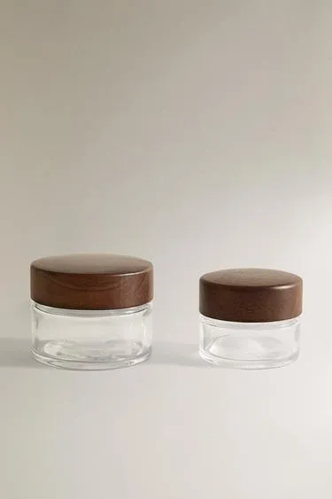 Стеклянная банка с деревянной крышкой- Заказать в России