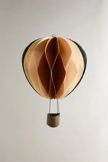 Бумажный настенный шар-аэростат (21 см)- Заказать в России