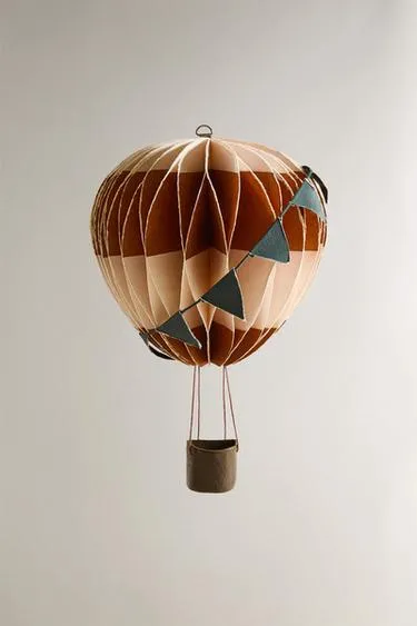 Бумажный декоративный шар на стену (16 см) с разноцветными полосками- Заказать в России