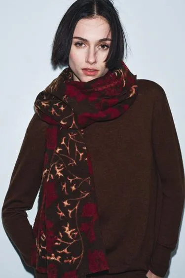 Платок с цветочным принтом- Заказать в России