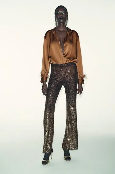 Атласная блуза с перьями- Заказать в России