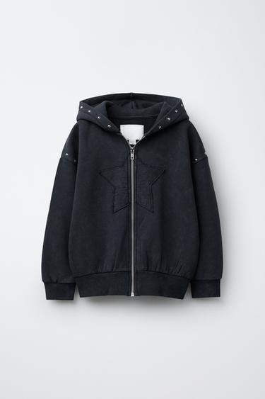 Zara Толстовка с капюшоном, эффектом потертости, звездой и заклепками