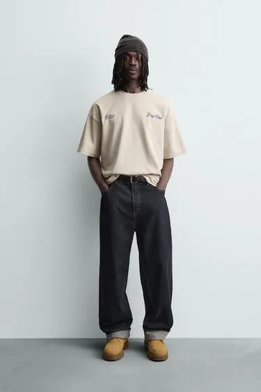 Футболка с контрастным принтом