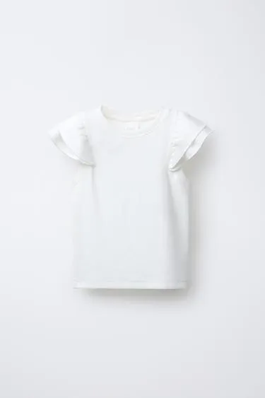 Футболка в рубчик с воланами