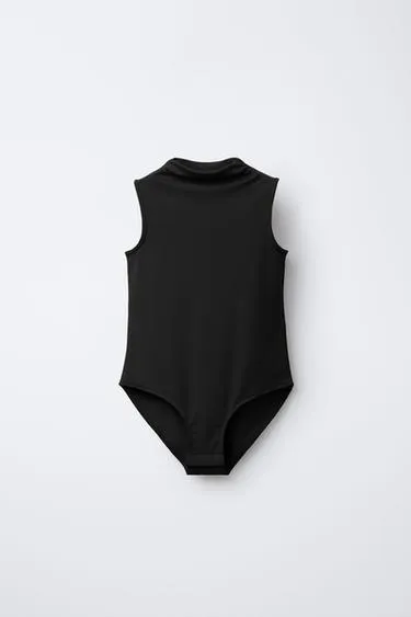 Боди с воротником-стойкой