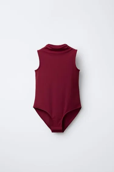 Боди с воротником-стойкой