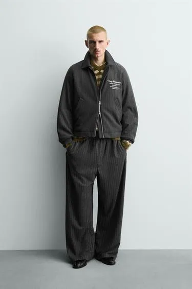 Куртка в полоску с вышивкой