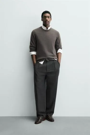 Кашемировый свитер классического кроя