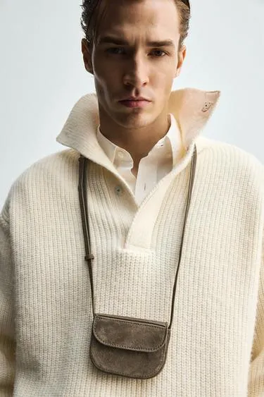 Мини-сумка из кожи