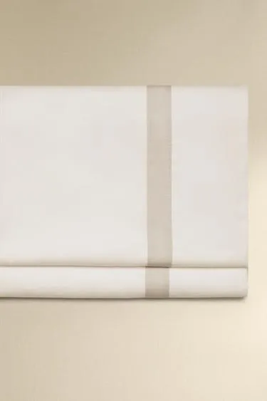 Сатиновое простынь с оборкой (300 TC)- Заказать в России