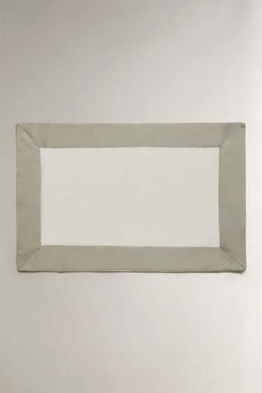 Коврик для ванны с тканевой отделкой