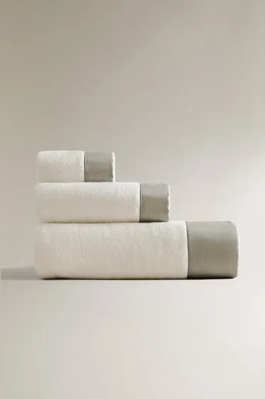 Полотенце для ванны с тканевой полосой- Заказать в России