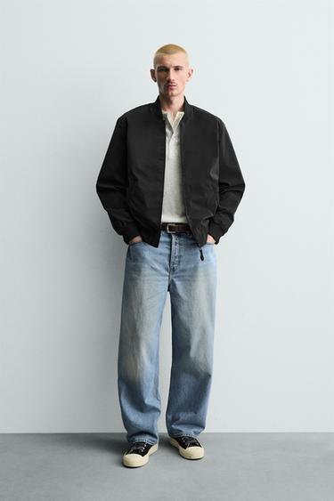 Zara Технический бомбер купить с доставкой.