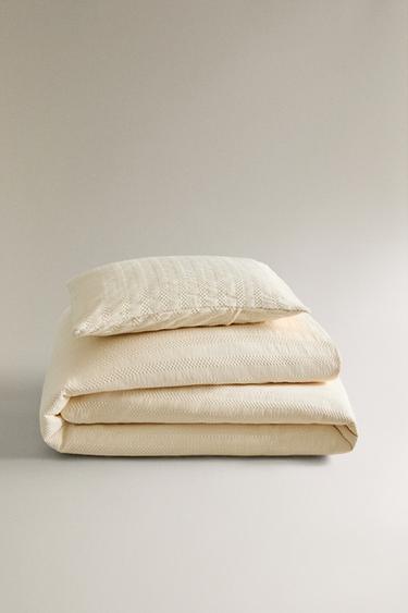 Zara Детское покрывало в полоску с текстурой купить с доставкой.