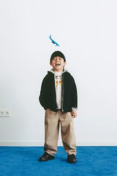 Лонгслив с вышивкой винни-пух © DISNEY