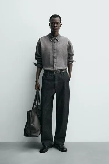 Рубашка RELAXED FIT из выцветшего денима