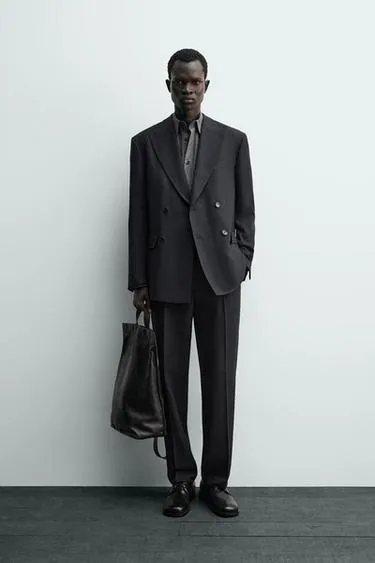 Костюмные брюки классического кроя