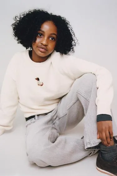 Вязаный свитер с вышитой собакой- Заказать в России