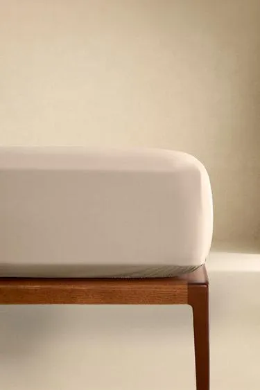 Простынь с резинкой | 30 см (300 TC)