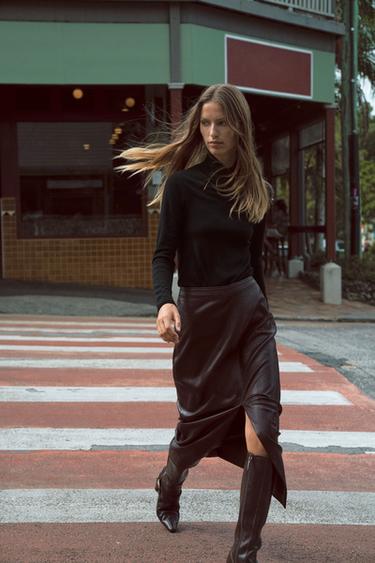 Zara Юбка миди из искусственной кожи