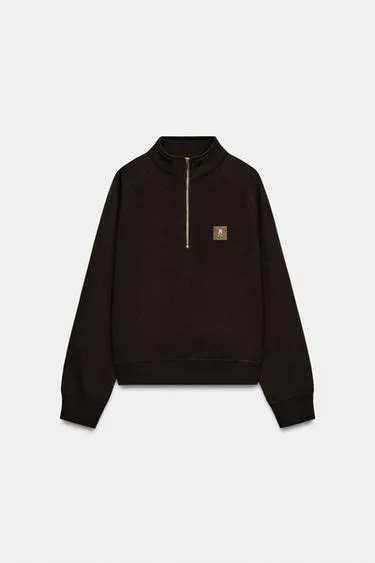 Толстовка на молнии с нашивкой- Заказать в России