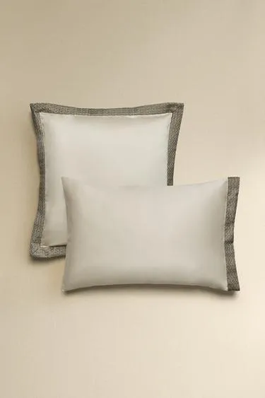 Наволочка из сатина с вышивкой (300 нитей)- Заказать в России