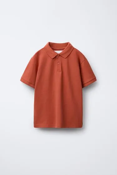 Поло из пике с коричневым воротником