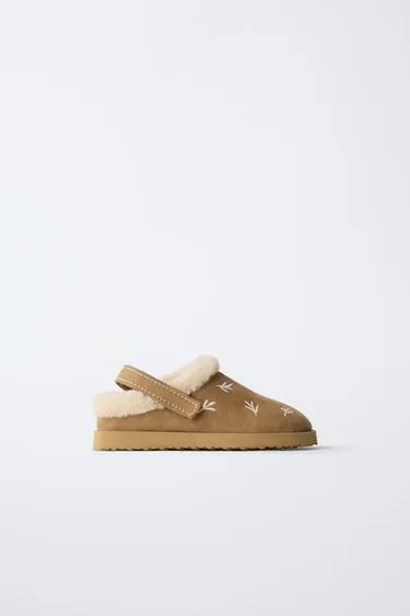 Сабо с вышивкой и мехом- Заказать в России