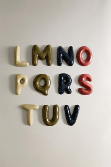 Zara Декоративная буква на стену