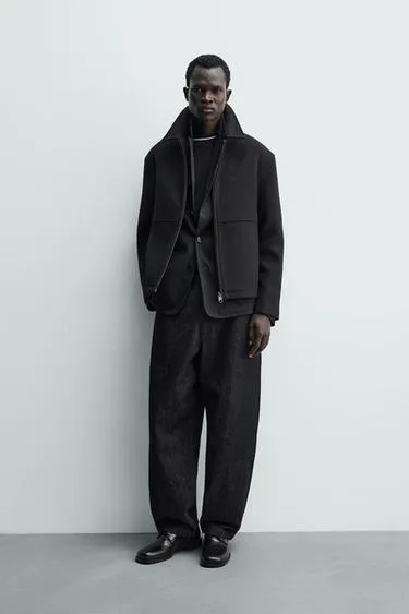 Куртка-бомбер из ткани «ёлочка» на молнии