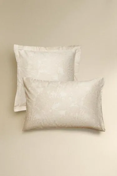 Наволочка из сатина с атласным пейсли- Заказать в России