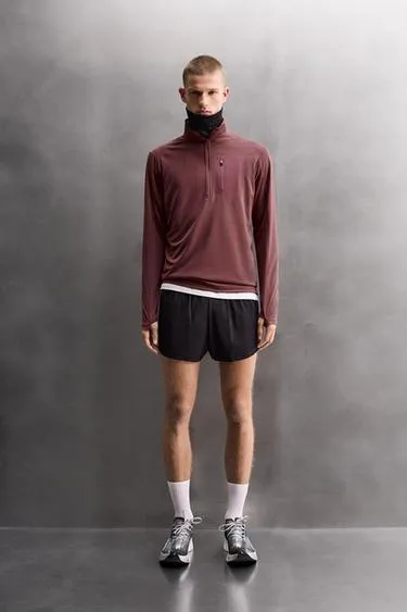 Легкие шорты для бега