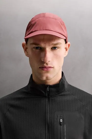 Кепка SHELL из высокотехнологичной ткани- Заказать в России