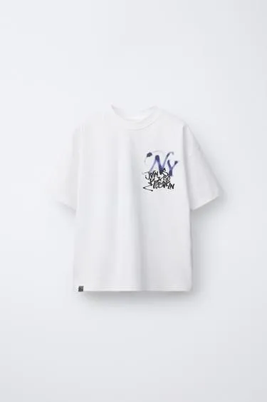 Футболка с городским принтом- Заказать в России