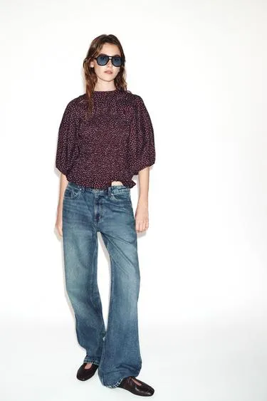 Блуза в горошек с объемными рукавами- Заказать в России