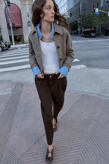 Короткое пальто из шерсти- Заказать в России