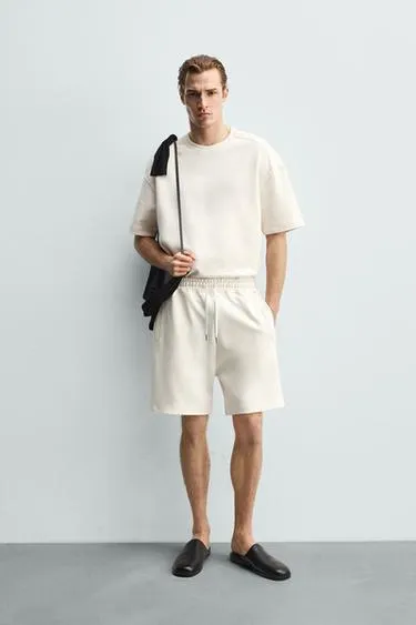 Толстовка RELAXED FIT из интерлока