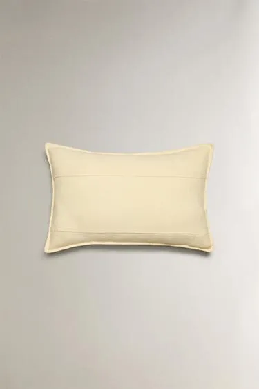 Чехол с отделкой строчкой- Заказать в России