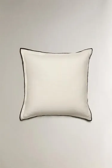 Чехол для подушки с контрастным оверлоком- Заказать в России