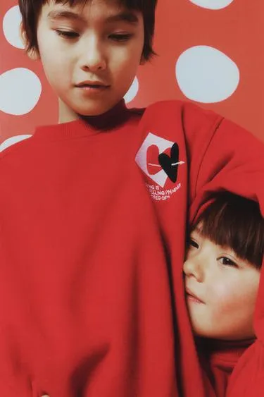 Толстовка с сердечком