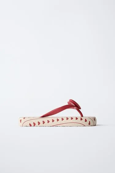 Сандалии для ванной с сердечком