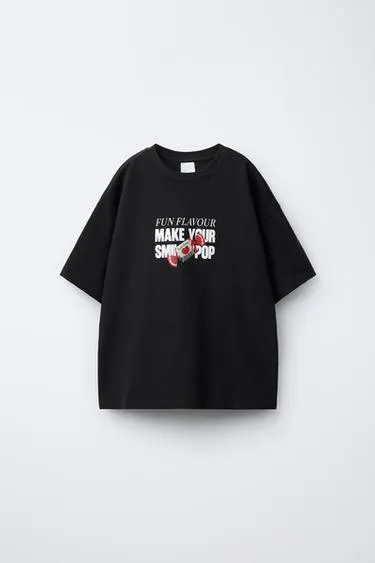 Футболка с принтом «вишни и конфеты»