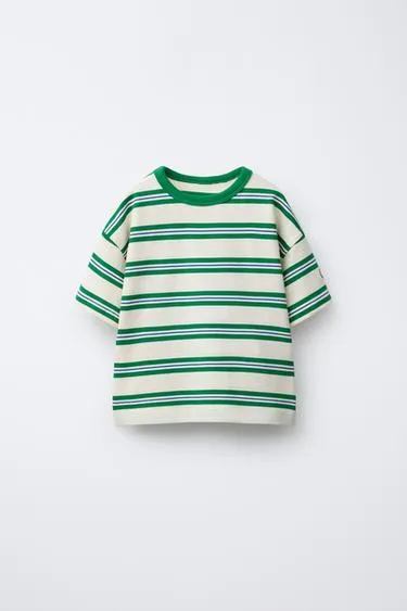 Футболка в полоску с вышивкой