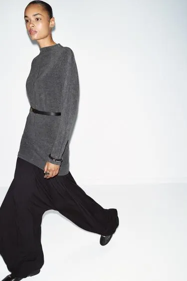 Платье из мягкой ткани с ремнем- Заказать в России