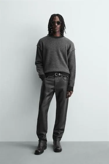 Джемпер с контрастными швами